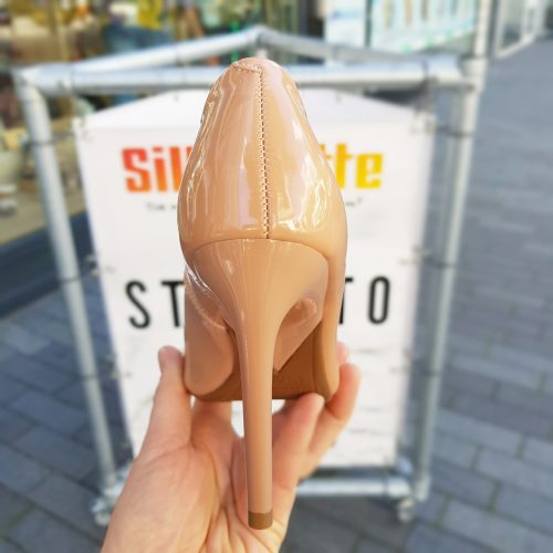 Comfortabele pumps met hak in nude | Nude pumps met hoge hak en zacht voetbed