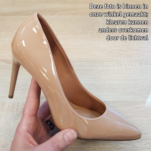 Comfortabele pumps met hak in nude | Nude pumps met hoge hak en zacht voetbed