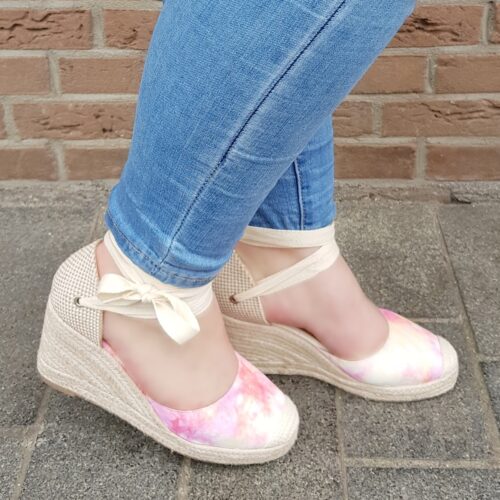 Tie-dye espadrilles met sleehak in roze oranje geel Espadrilles met tie-dye effect