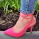 Roze pumps met open hiel en wikkelbanden | Roze slingback pump met hoge hak