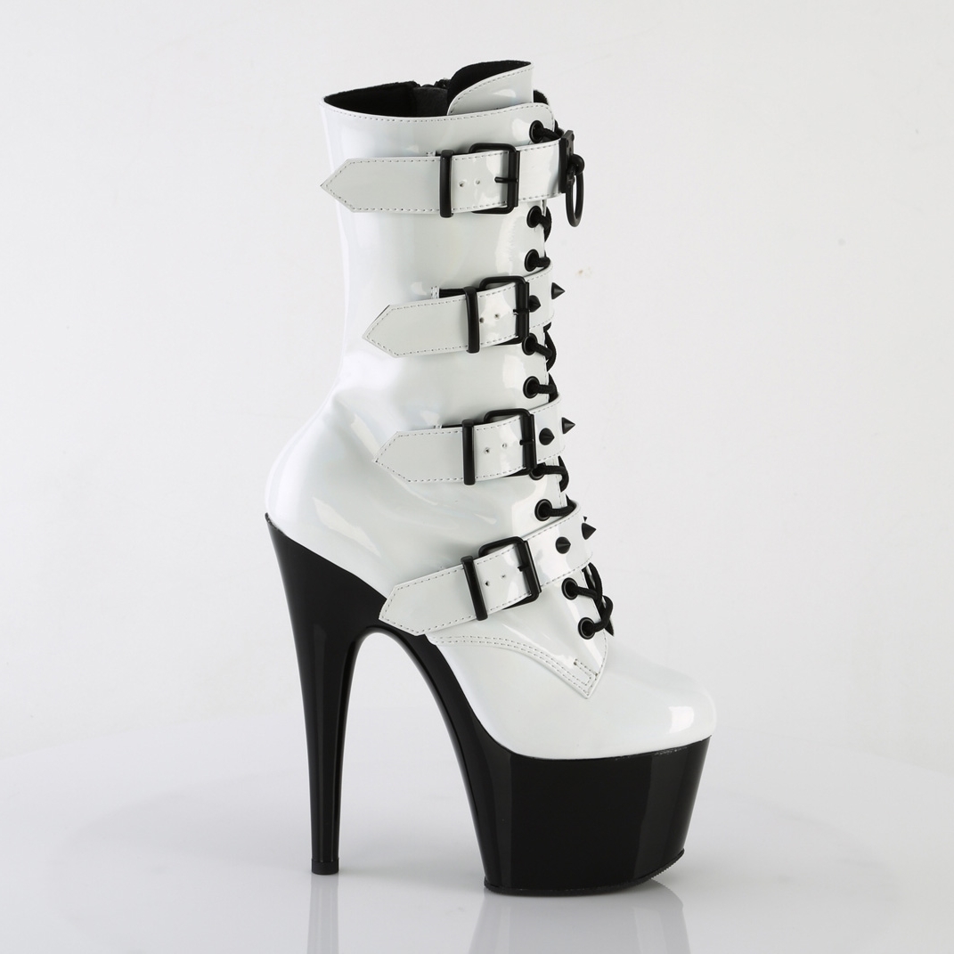 Witte Pleaser hologram boots met gespen en studs | Witte enkellaarzen met zwarte plateau en hak