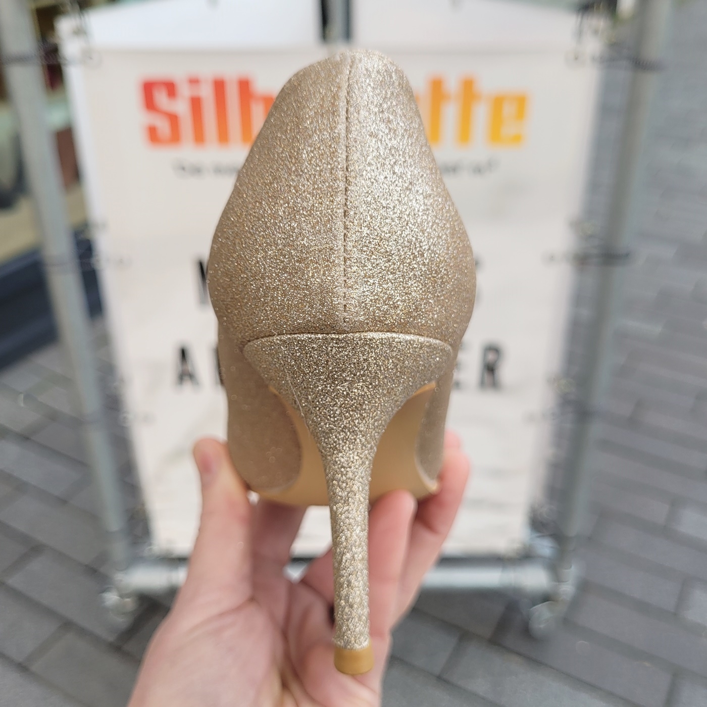 Gouden glitterpumps in kleine maat | Gouden glitterhakken voor kleine voeten