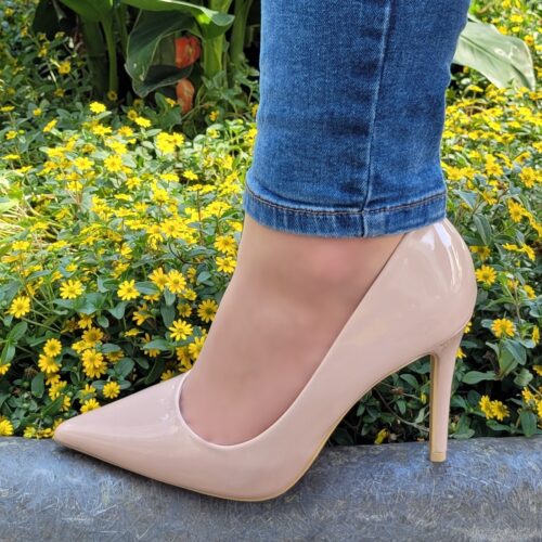 Nudekleurige hakken 10 cm met spitse neus | Nude pumps met 10 cm naaldhak