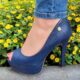 Donkerblauwe peeptoe pumps met plateau | Blauwe pumps met naaldhak en platform