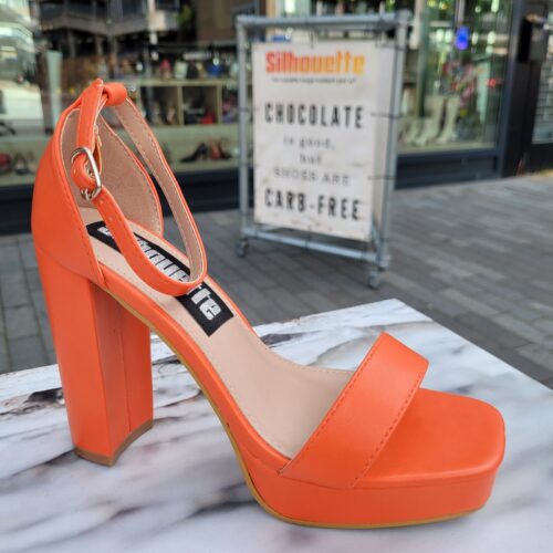 Oranje dames sandalen met brede hak | Oranje blokhaksandalen met open teen